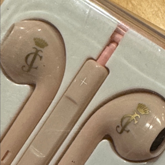 Juicy Couture Pink Wired Earbuds with Case new - Picture 2 of 4